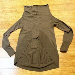 All Saints wool & silk blend brown hi-lo cardigan long sleeve sweater. Size 6